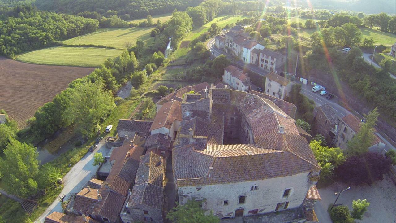 Chateau De Latour Sur Sorgue Marnhagues-et-Latour Luaran gambar